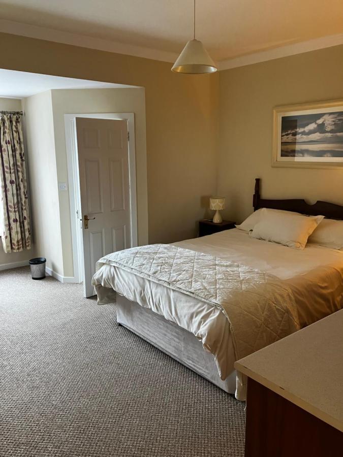 Palmgrove Bed & Breakfast Listowel ภายนอก รูปภาพ