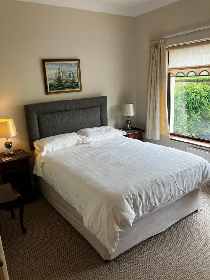 Palmgrove Bed & Breakfast Listowel ภายนอก รูปภาพ