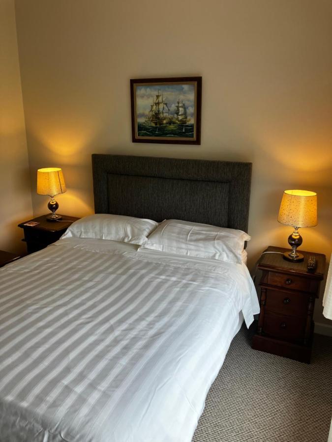 Palmgrove Bed & Breakfast Listowel ภายนอก รูปภาพ